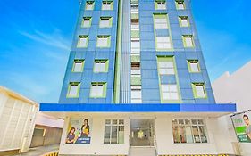 Collection O Metro Manila Near University Belt Formerly 1318 Residences